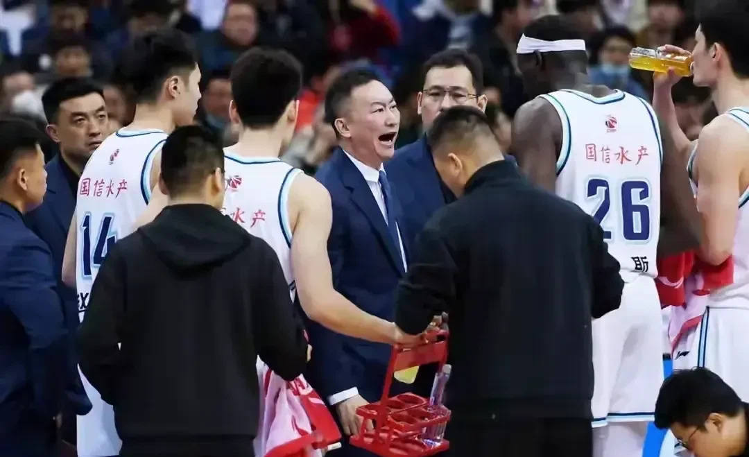 激动人心的一役，胜负悬念长久未定的简单介绍